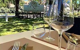 Le Regina Hotel